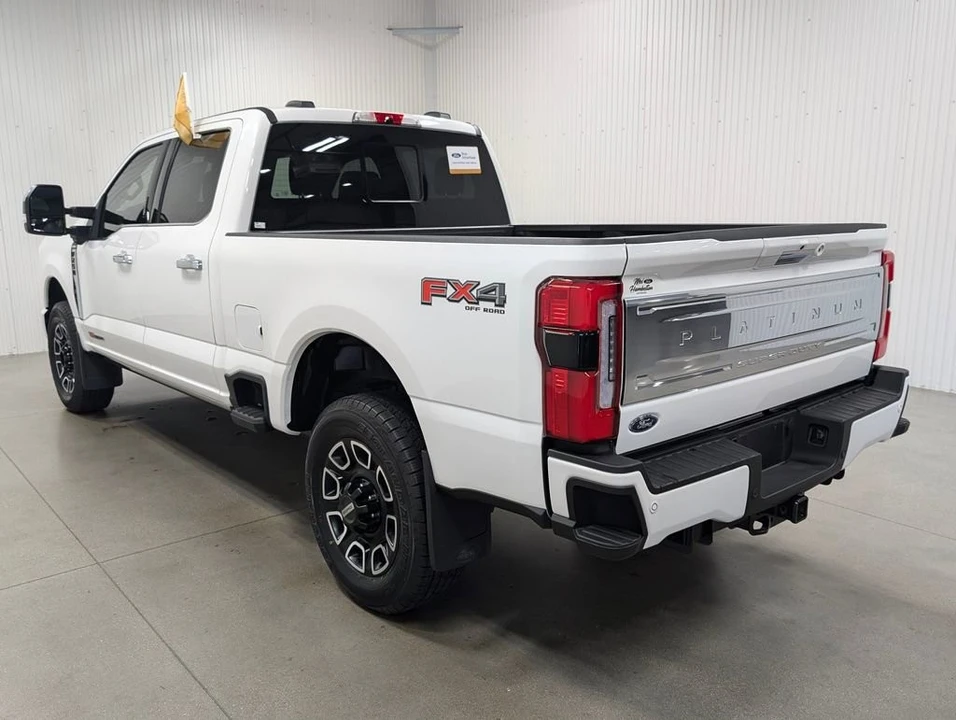 2024 Ford Super Duty 5th Gen - Image 9 of 11