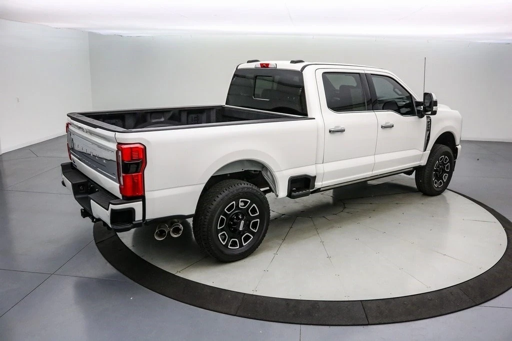 2024 Ford Super Duty 5th Gen - Image 5 of 21