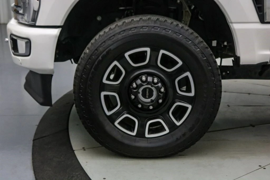 2024 Ford Super Duty 5th Gen - Image 12 of 21