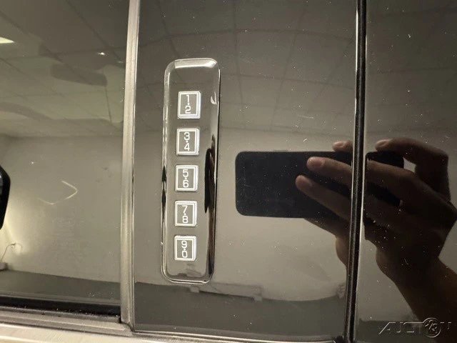 2024 Ford Super Duty 5th Gen - Image 10 of 15