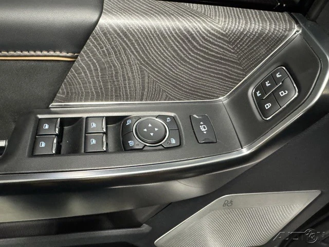 2024 Ford Super Duty 5th Gen - Image 11 of 15