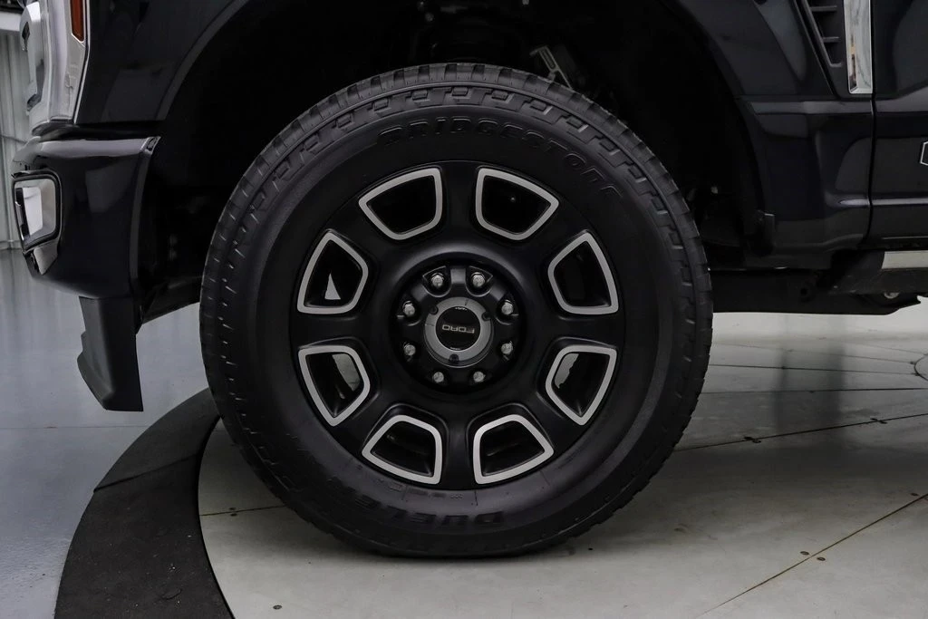 2024 Ford Super Duty 5th Gen - Image 12 of 21