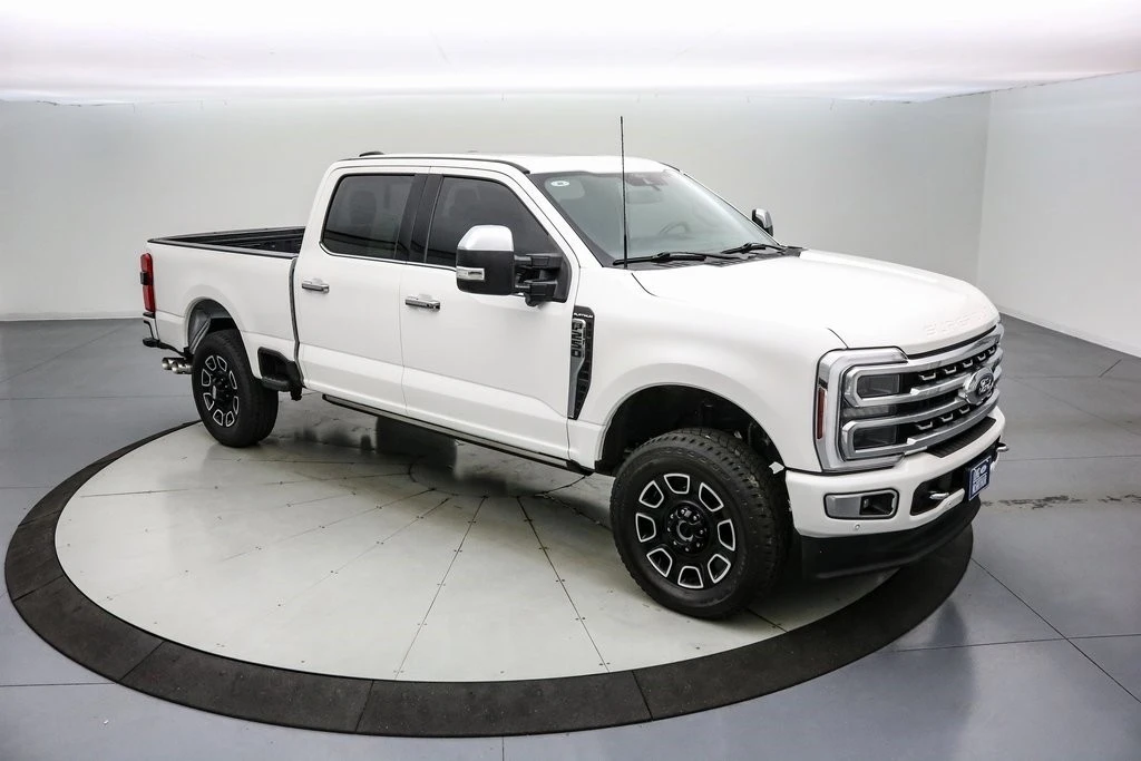 2024 Ford Super Duty 5th Gen - Image 2 of 21