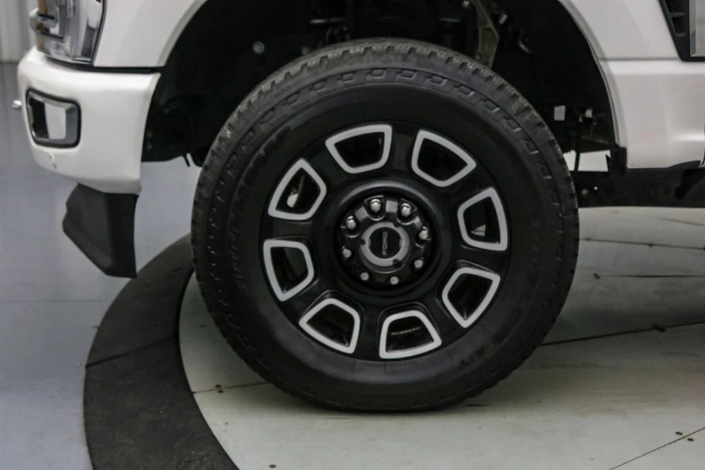2024 Ford Super Duty 5th Gen - Image 12 of 21