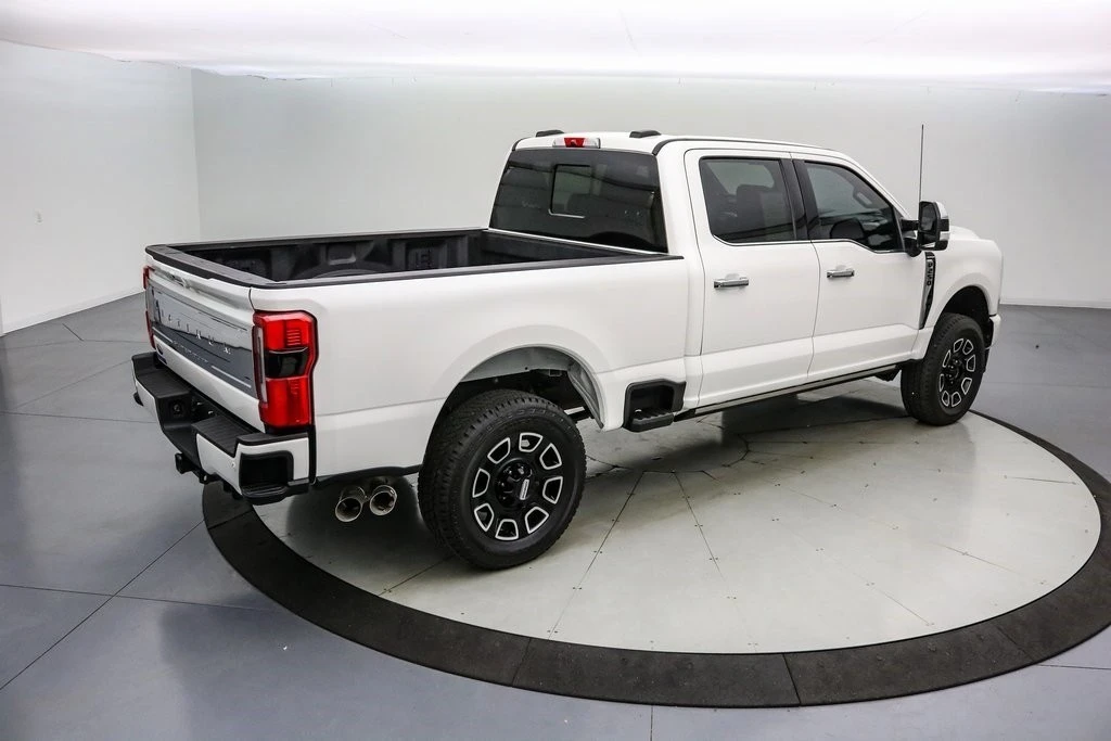 2024 Ford Super Duty 5th Gen - Image 5 of 21