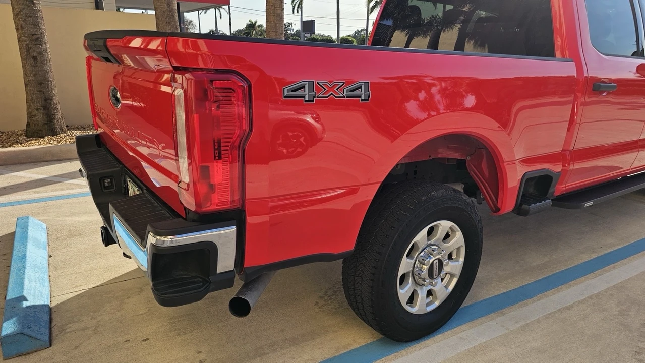 2024 Ford Super Duty 5th Gen - Image 11 of 21