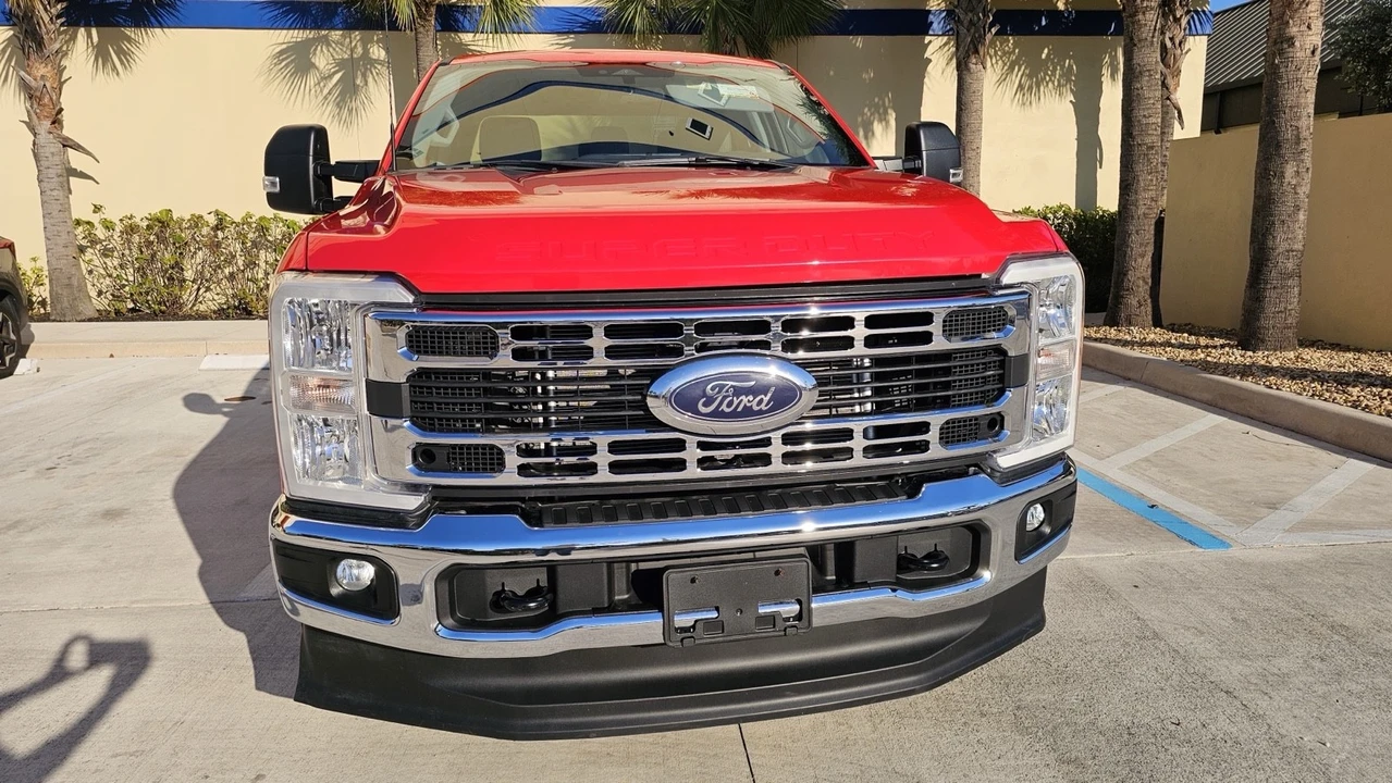 2024 Ford Super Duty 5th Gen - Image 9 of 21