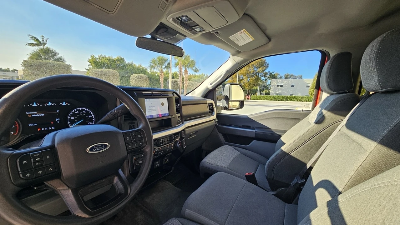 2024 Ford Super Duty 5th Gen - Image 17 of 21