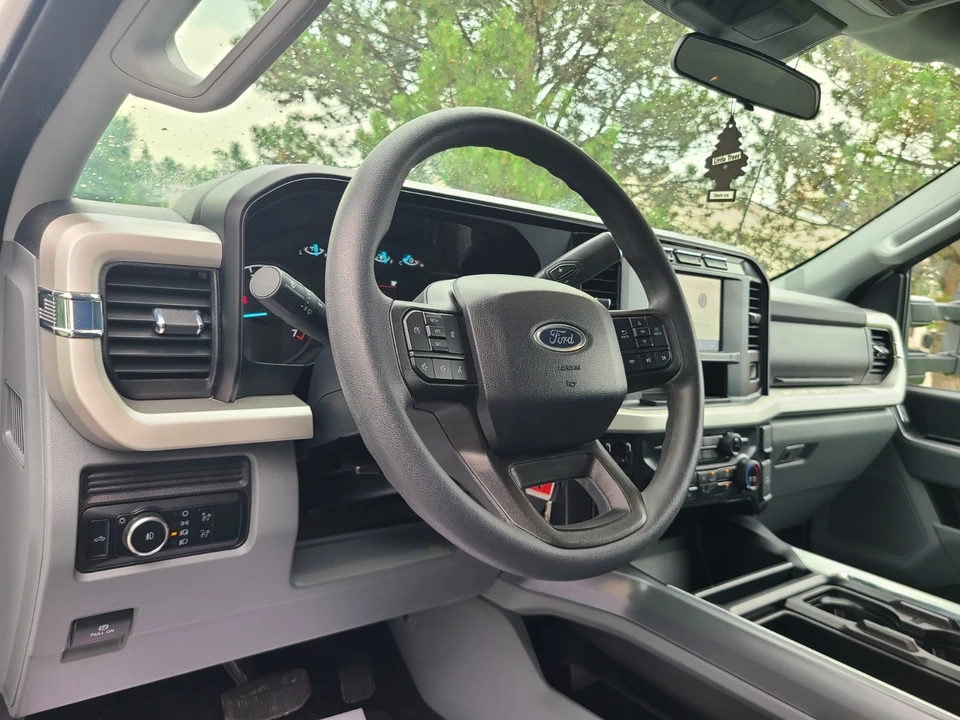2024 Ford Super Duty 5th Gen - Image 9 of 21
