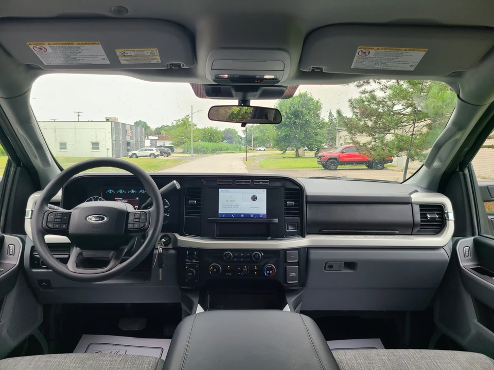 2024 Ford Super Duty 5th Gen - Image 17 of 21