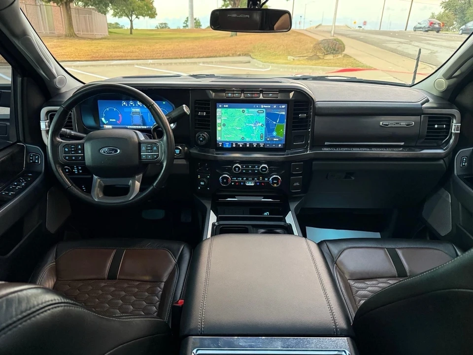 2024 Ford Super Duty 5th Gen - Image 19 of 21