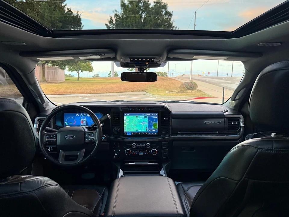 2024 Ford Super Duty 5th Gen - Image 17 of 21