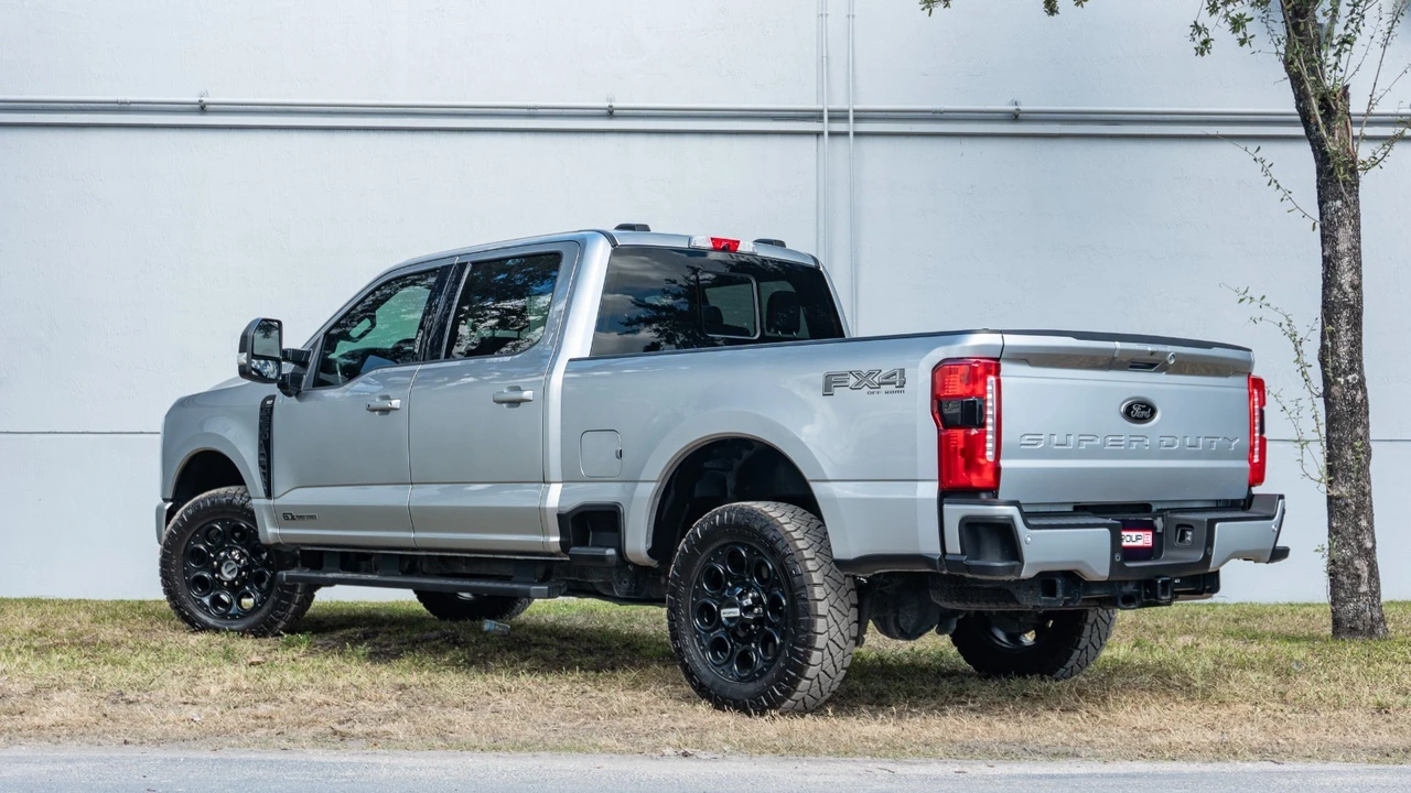 2024 Ford Super Duty 5th Gen - Image 11 of 21