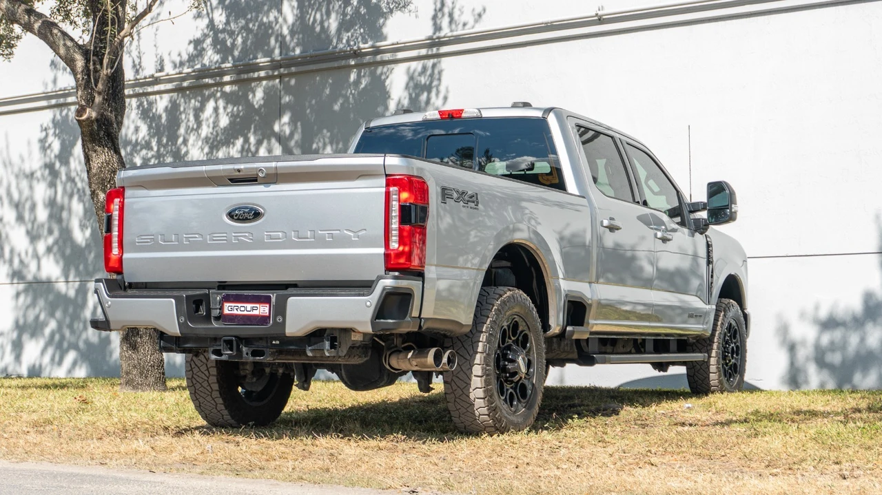2024 Ford Super Duty 5th Gen - Image 4 of 21