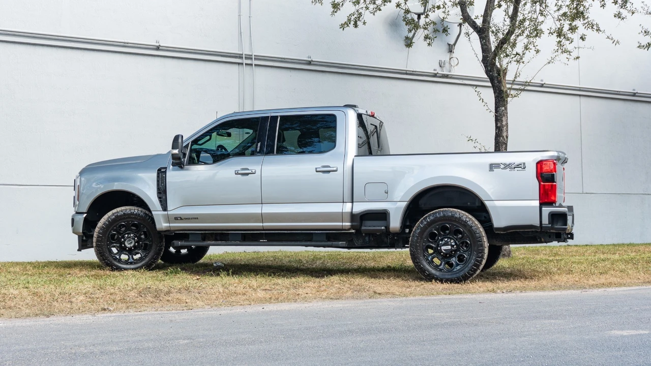 2024 Ford Super Duty 5th Gen - Image 7 of 21