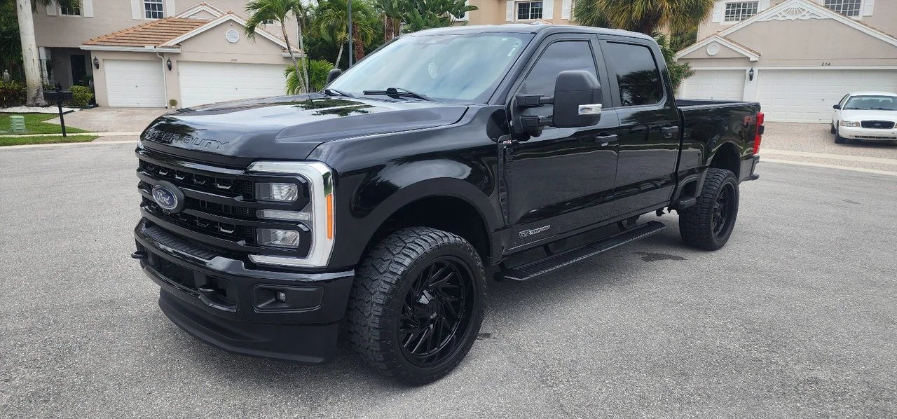 2024 Ford Super Duty 5th Gen - Image 2 of 21
