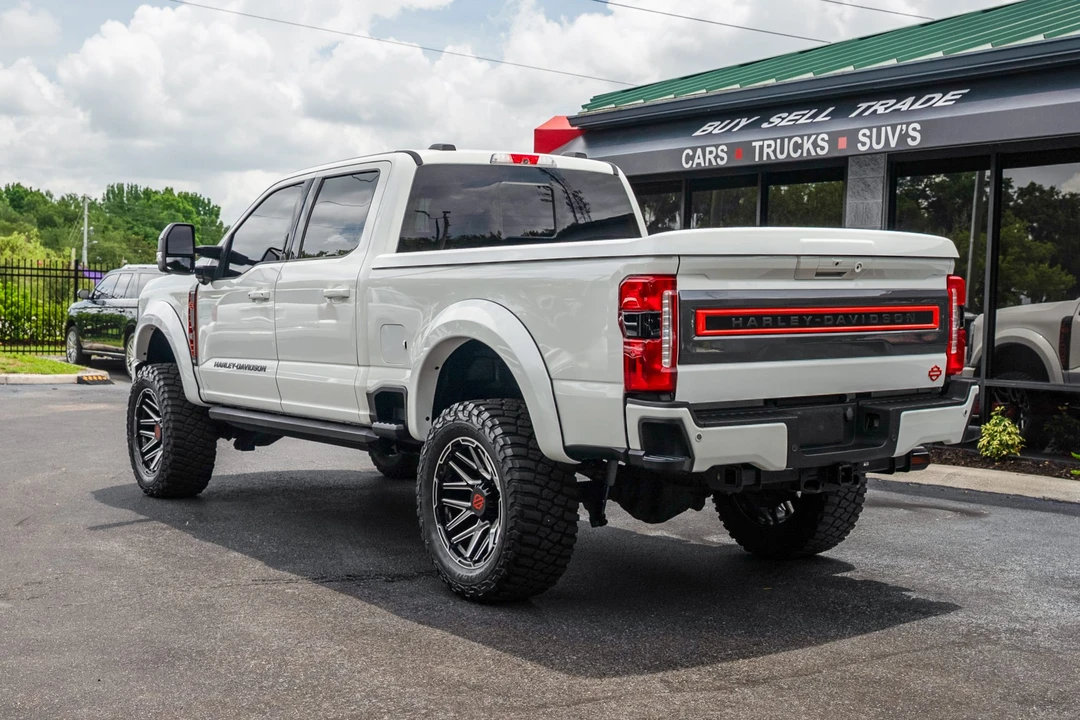2024 Ford Super Duty 5th Gen - Image 11 of 31