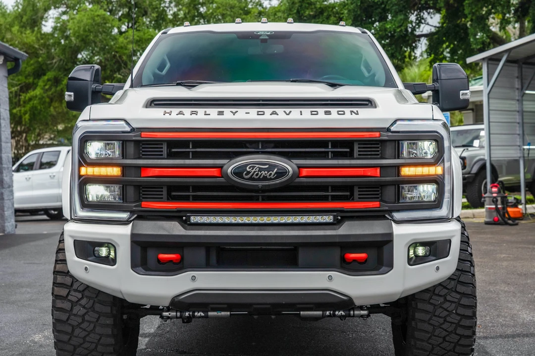 2024 Ford Super Duty 5th Gen - Image 4 of 31