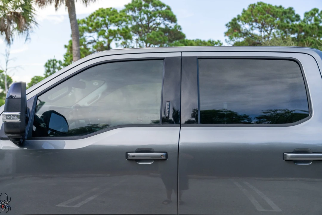2024 Ford Super Duty 5th Gen - Image 23 of 31