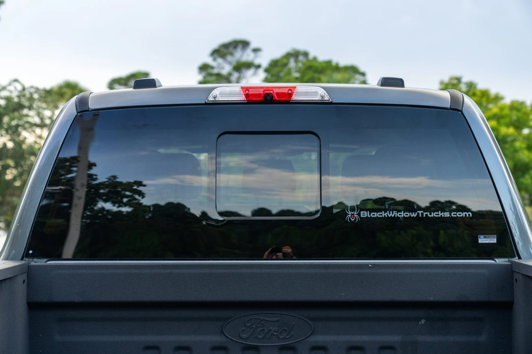 2024 Ford Super Duty 5th Gen - Image 27 of 31