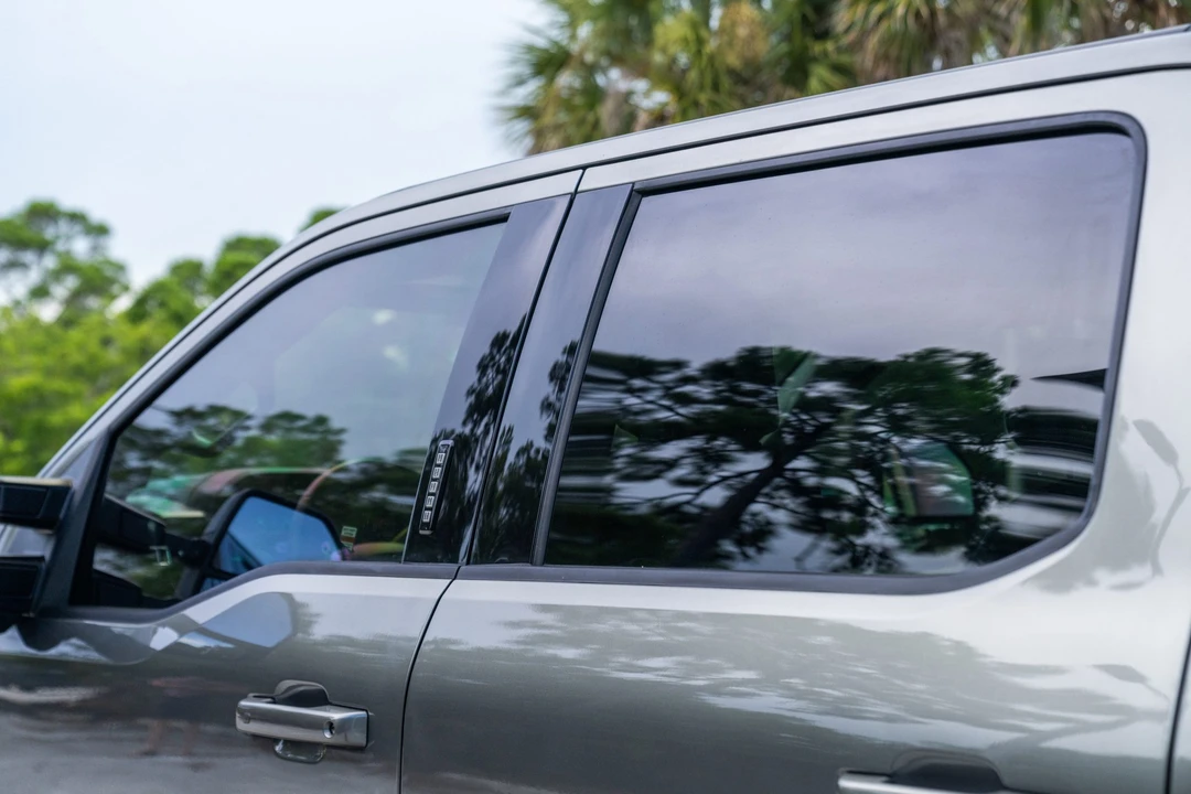 2024 Ford Super Duty 5th Gen - Image 25 of 31