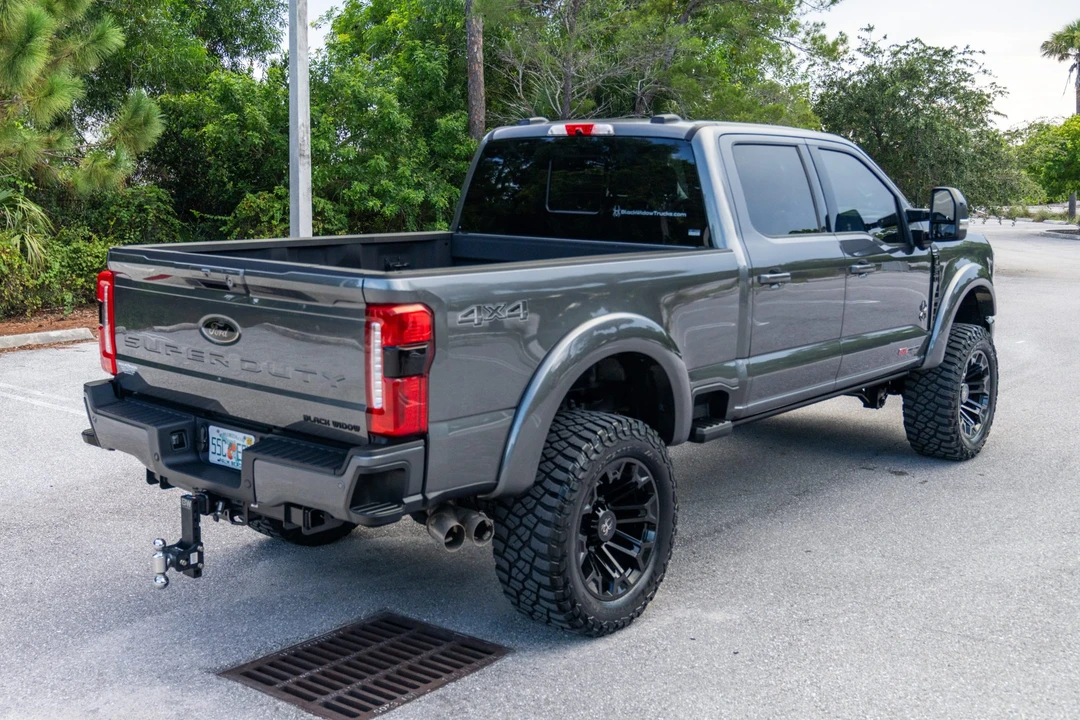 2024 Ford Super Duty 5th Gen - Image 5 of 31