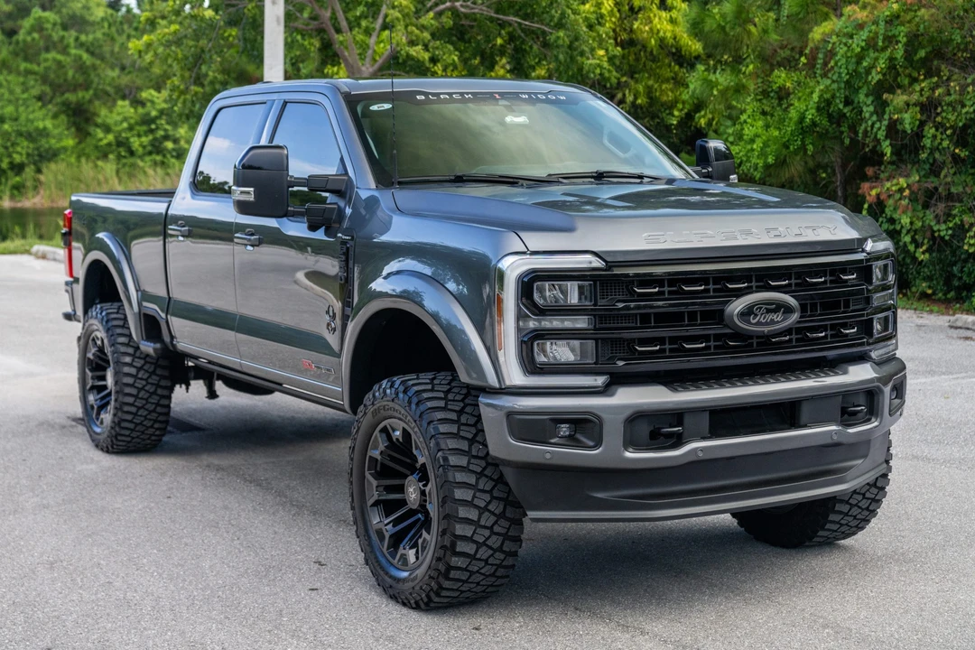 2024 Ford Super Duty 5th Gen - Image 3 of 31