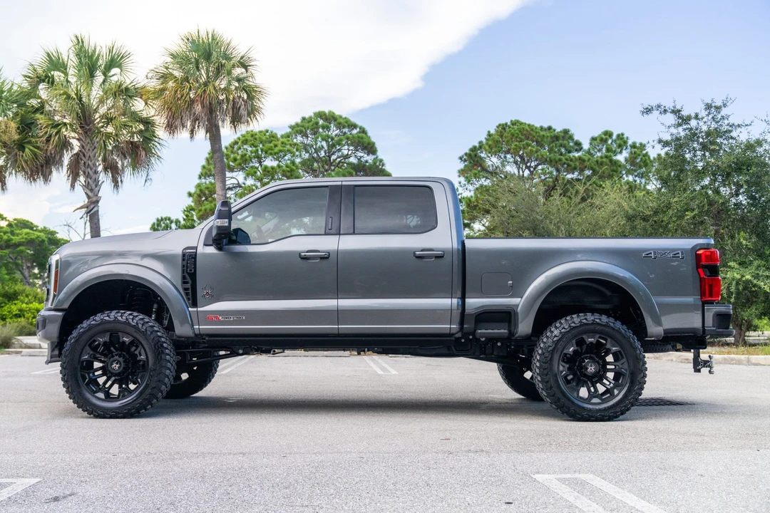 2024 Ford Super Duty 5th Gen - Image 8 of 31