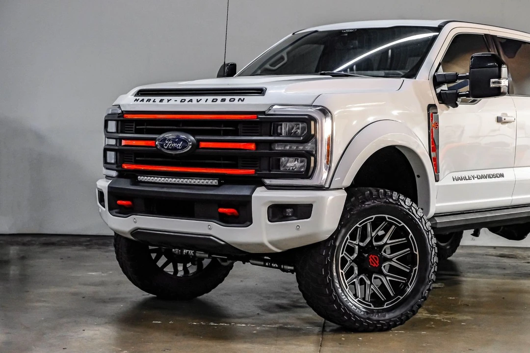 2024 Ford Super Duty 5th Gen - Image 9 of 21