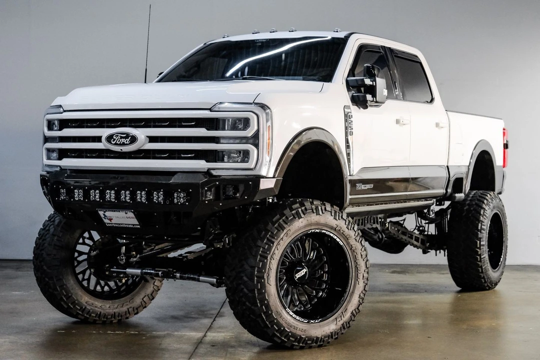 2024 Ford Super Duty 5th Gen - Image 8 of 21