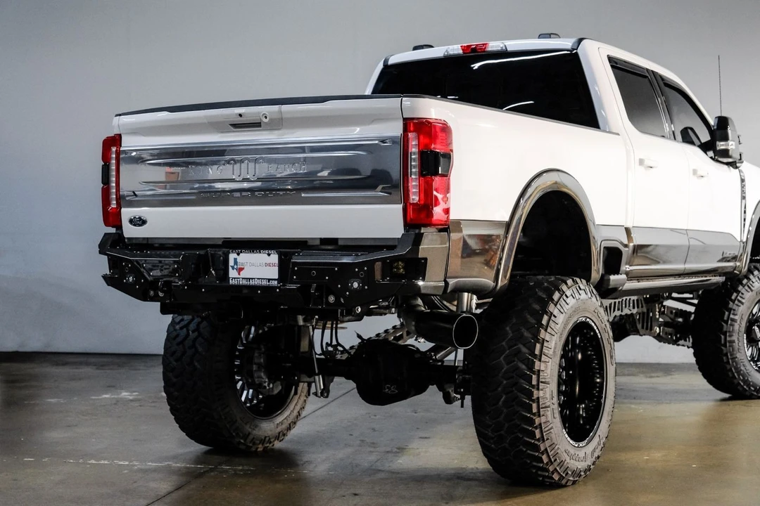 2024 Ford Super Duty 5th Gen - Image 13 of 21