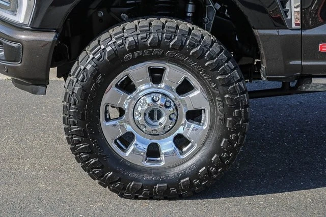 2024 Ford Super Duty 5th Gen - Image 9 of 21