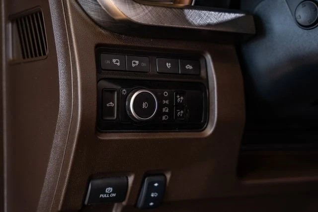 2024 Ford Super Duty 5th Gen - Image 16 of 21