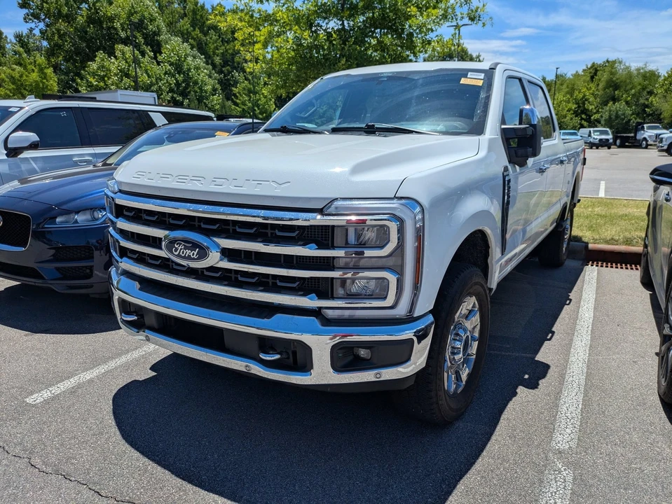 2024 Ford Super Duty 5th Gen - Image 3 of 4