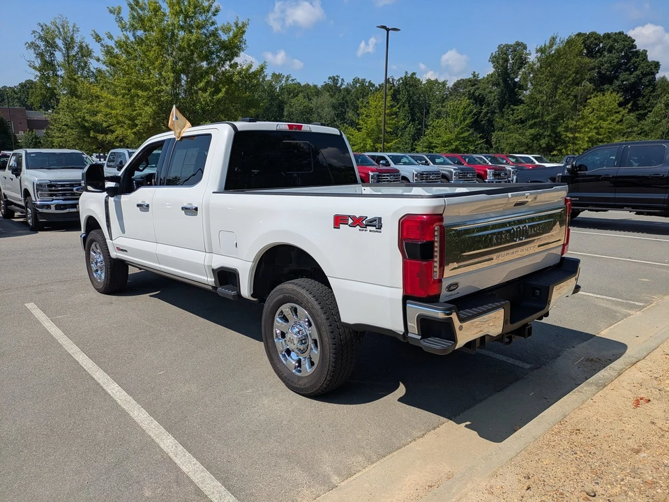 2024 Ford Super Duty 5th Gen - Image 6 of 31