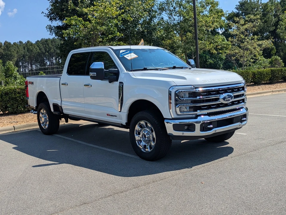 2024 Ford Super Duty 5th Gen - Image 2 of 31