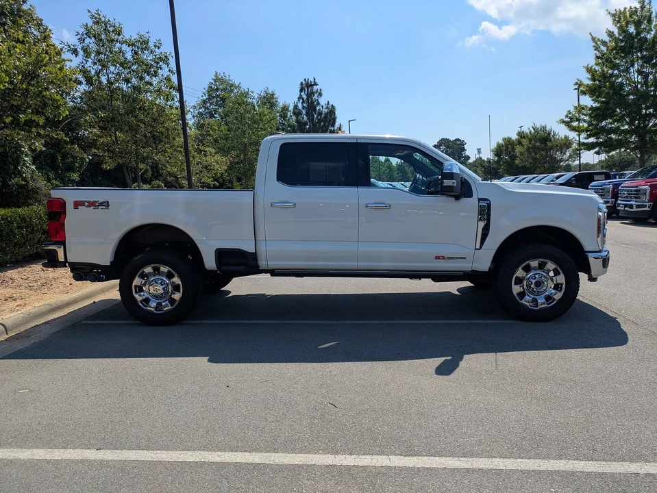 2024 Ford Super Duty 5th Gen - Image 3 of 31