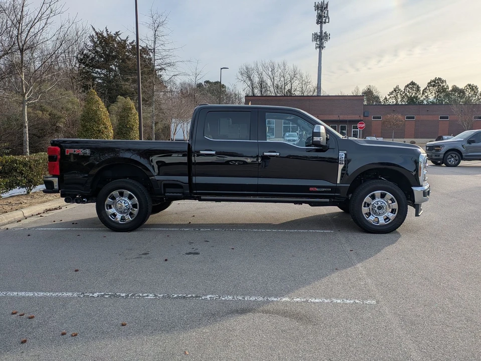 2024 Ford Super Duty 5th Gen - Image 3 of 12