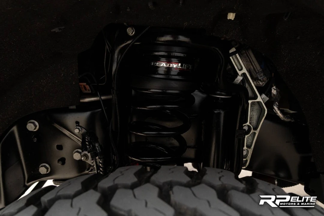 2024 Ford Super Duty 5th Gen - Image 21 of 31