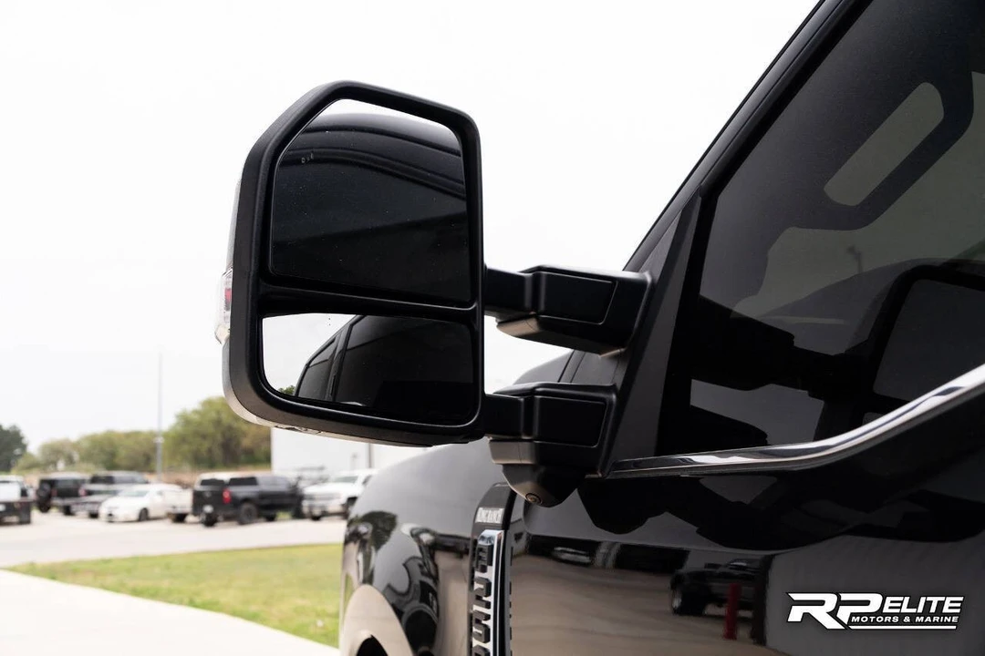 2024 Ford Super Duty 5th Gen - Image 24 of 31