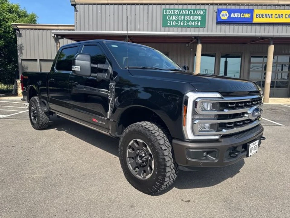 2024 Ford Super Duty 5th Gen - Image 2 of 12