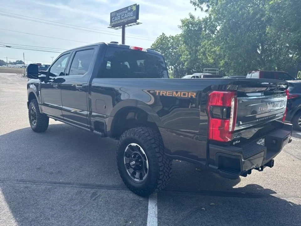 2024 Ford Super Duty 5th Gen - Image 4 of 12