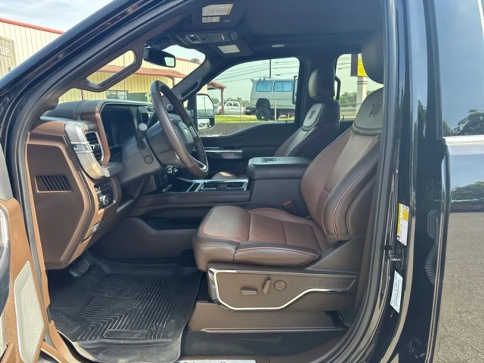 2024 Ford Super Duty 5th Gen - Image 11 of 12