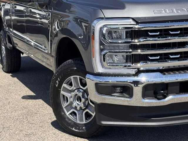 2024 Ford Super Duty 5th Gen - Image 4 of 30