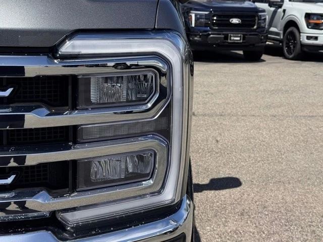 2024 Ford Super Duty 5th Gen - Image 8 of 30