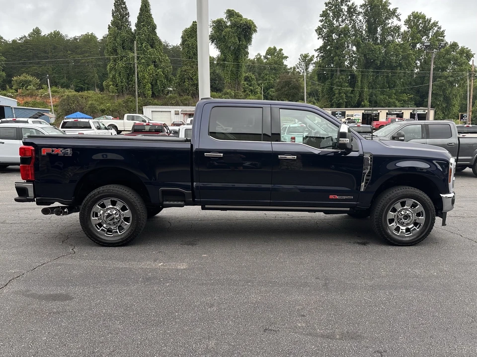 2024 Ford Super Duty 5th Gen - Image 5 of 31