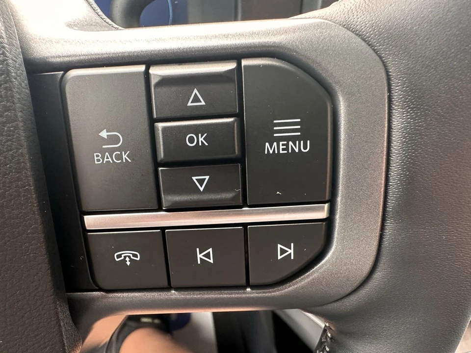 2024 Ford Super Duty 5th Gen - Image 26 of 31