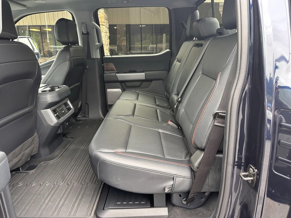 2024 Ford Super Duty 5th Gen - Image 15 of 31