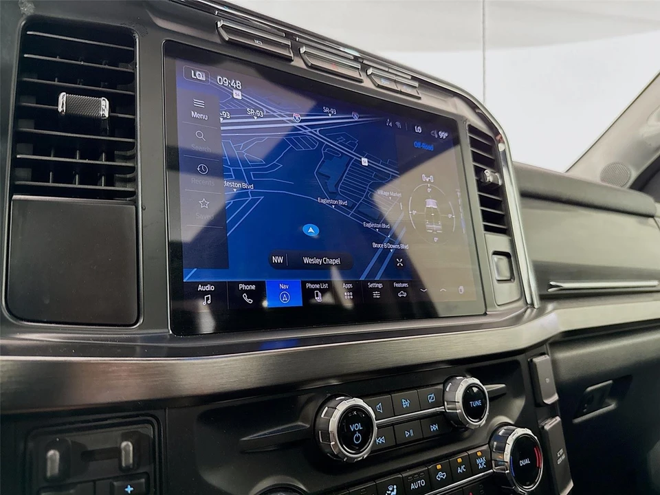 2024 Ford Super Duty 5th Gen - Image 11 of 31