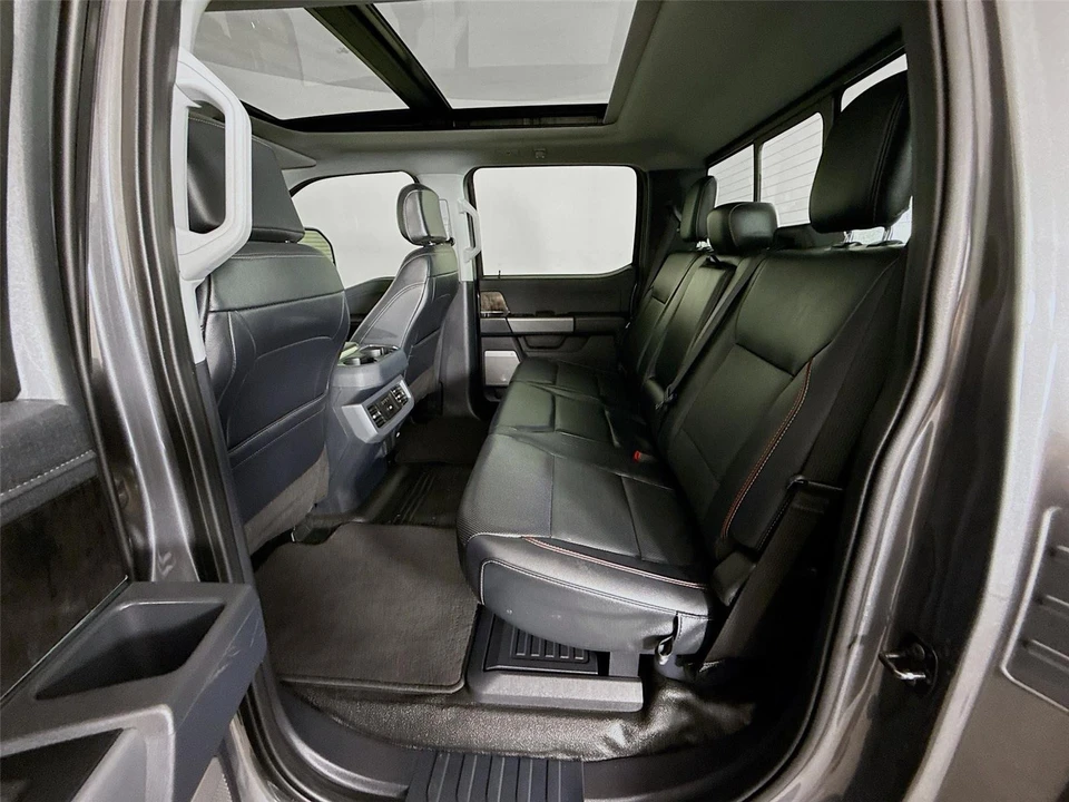 2024 Ford Super Duty 5th Gen - Image 21 of 31